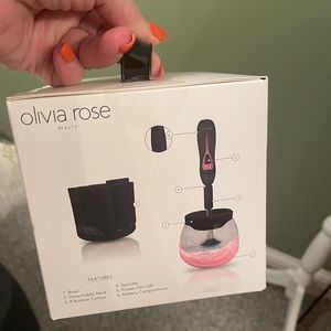 Brand new Olivia Rose cordless makeup brush cleaner